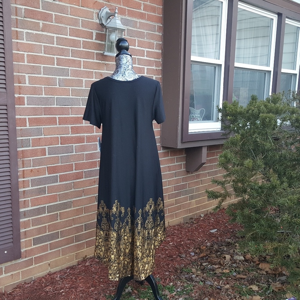 Lularoe Carly Dress - Picture 2 of 5